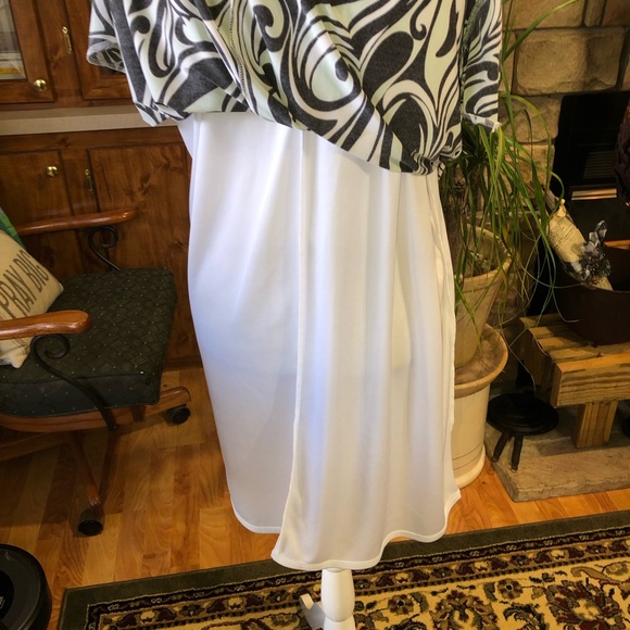 CATO SIZE XLARGE MINT GREEN AND BLACK HIGH-NECK CUTOUT CHEST PAISLEY DRESS EUC - Picture 3 of 4